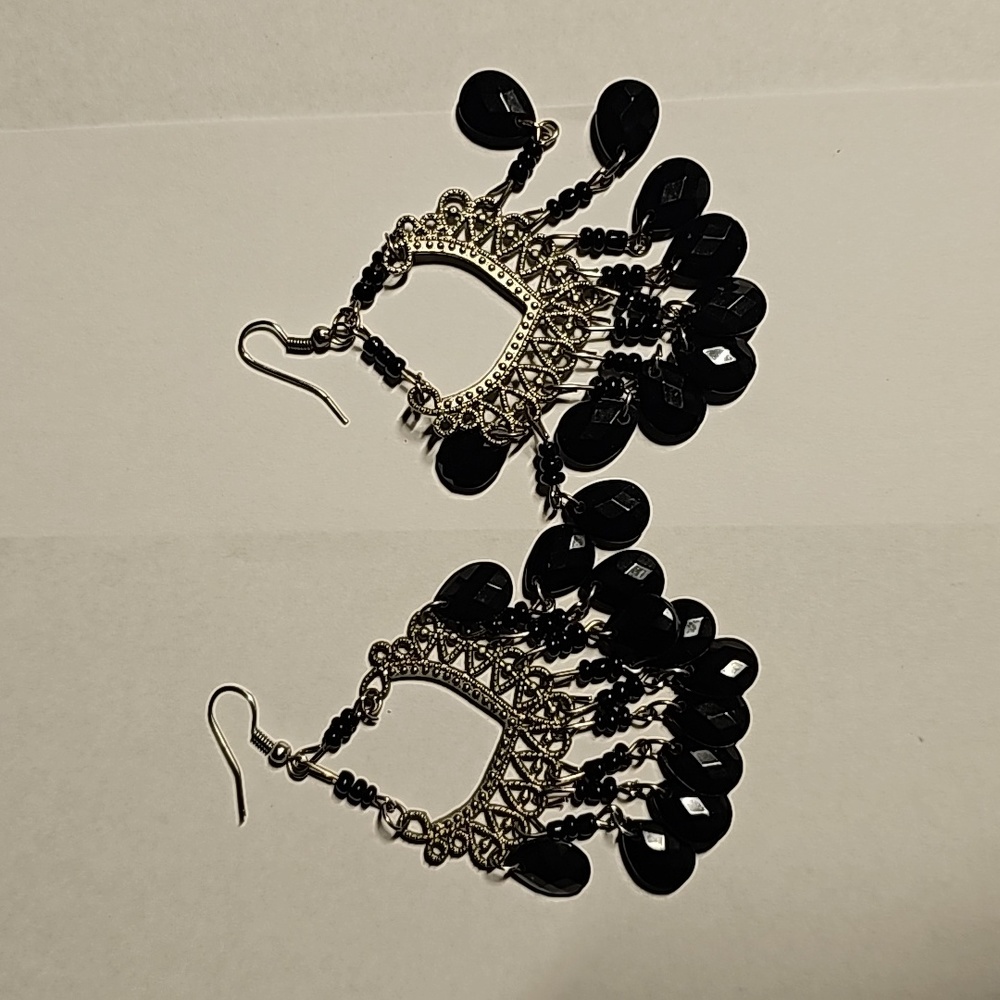 Vintage water drop earrings